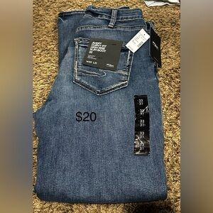 Avery curry fit slim boot cut jeans
